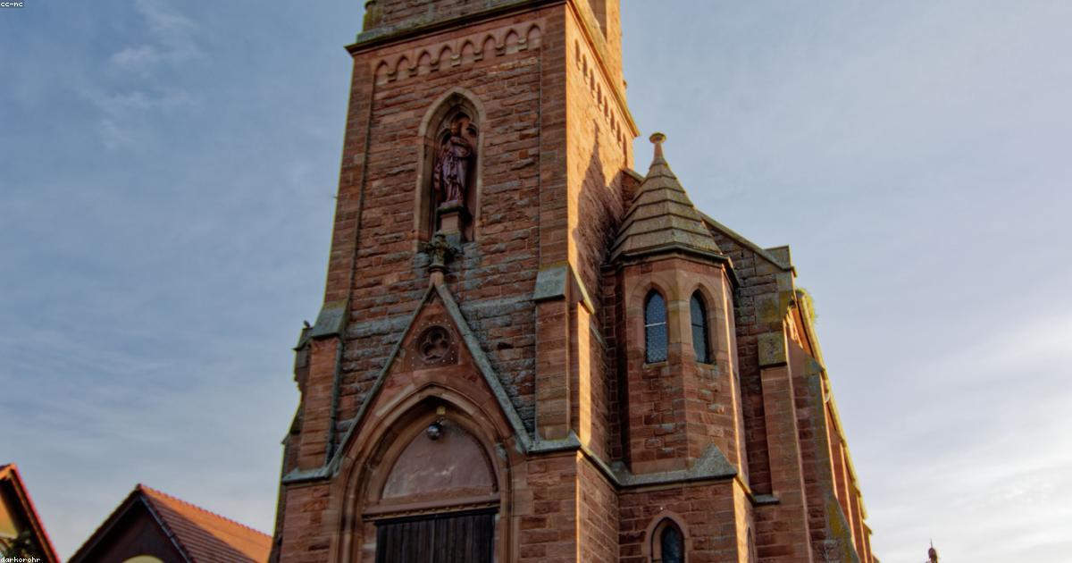 L’impact des réseaux sociaux sur nos choix vestimentaires