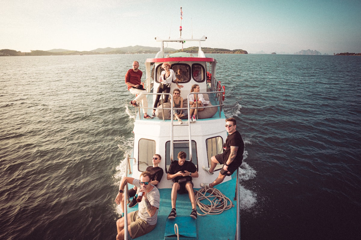 L&rsquo;Explosion de la Nostalgie : Pourquoi les Années 90 et 2000 Reviennent en Force en 2026